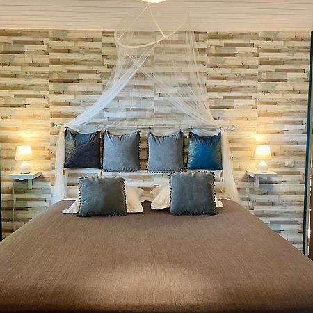 Faaora Lodge, Little Paradise Haapiti ภายนอก รูปภาพ