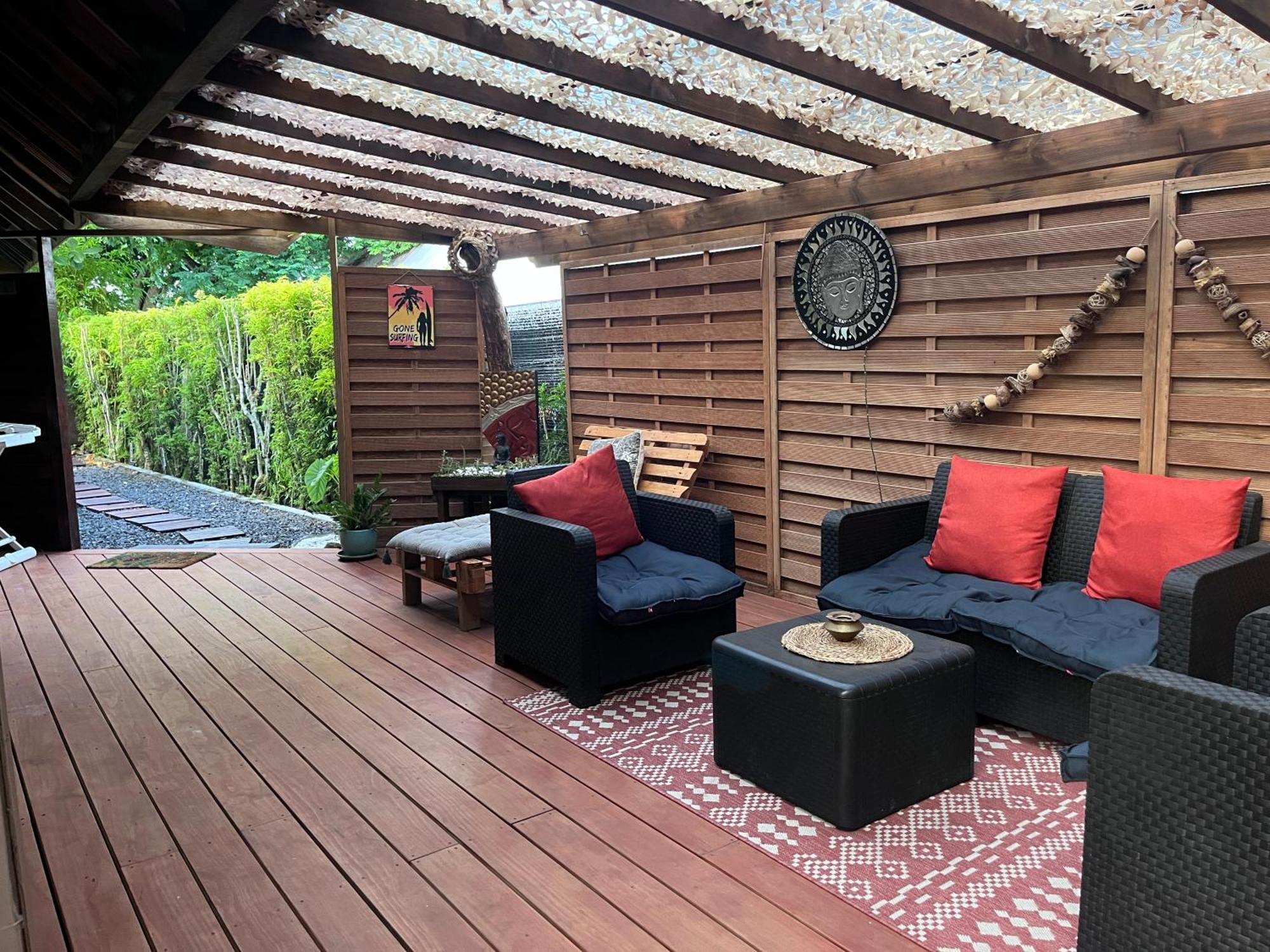 Faaora Lodge, Little Paradise Haapiti ภายนอก รูปภาพ